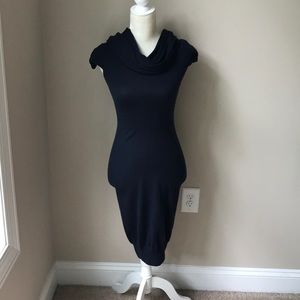 Moda merino wool blue cowlick collar dress.